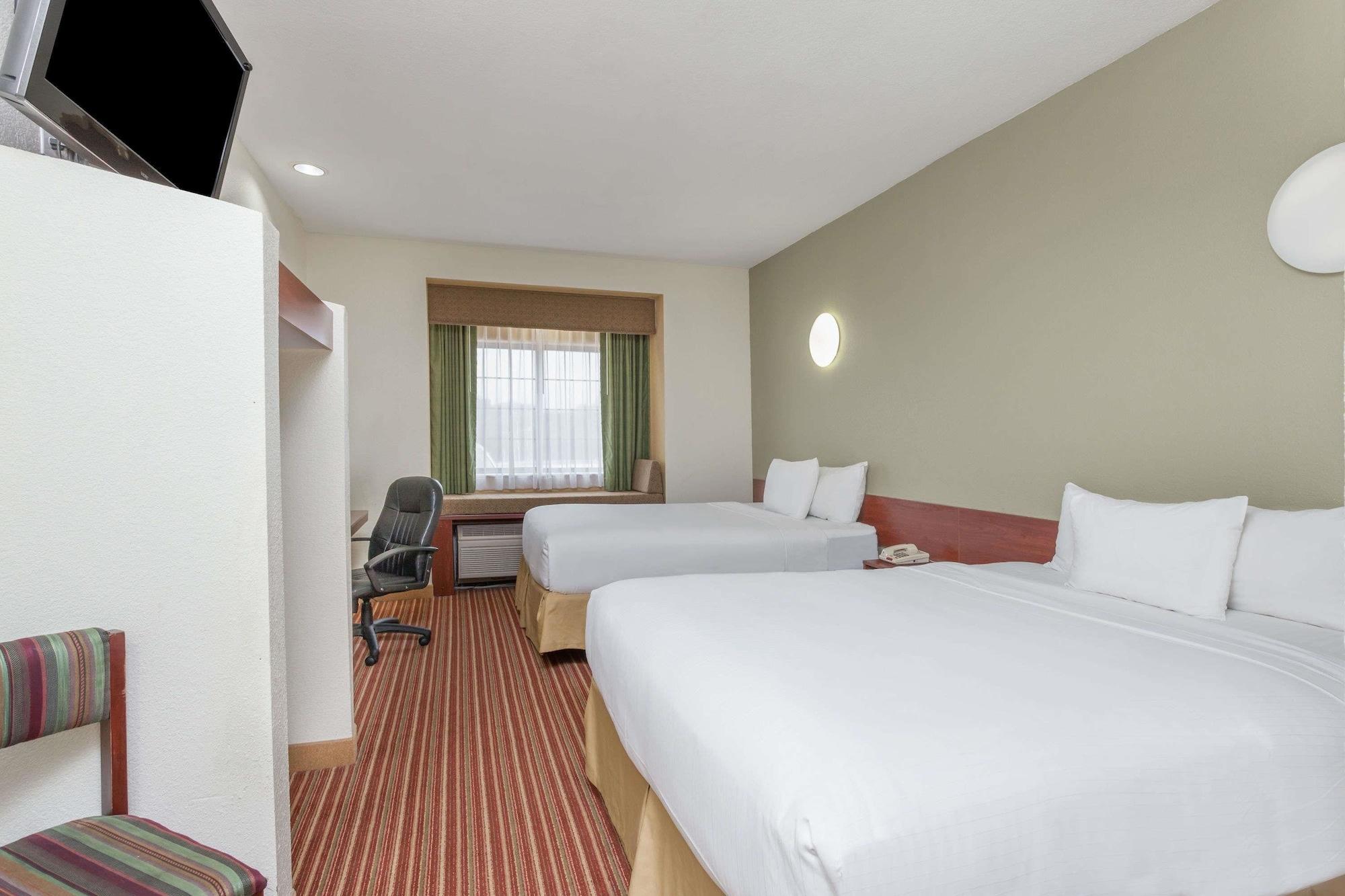 Days Inn By Wyndham Near Kansas Speedway Κάνσας Σίτι Εξωτερικό φωτογραφία