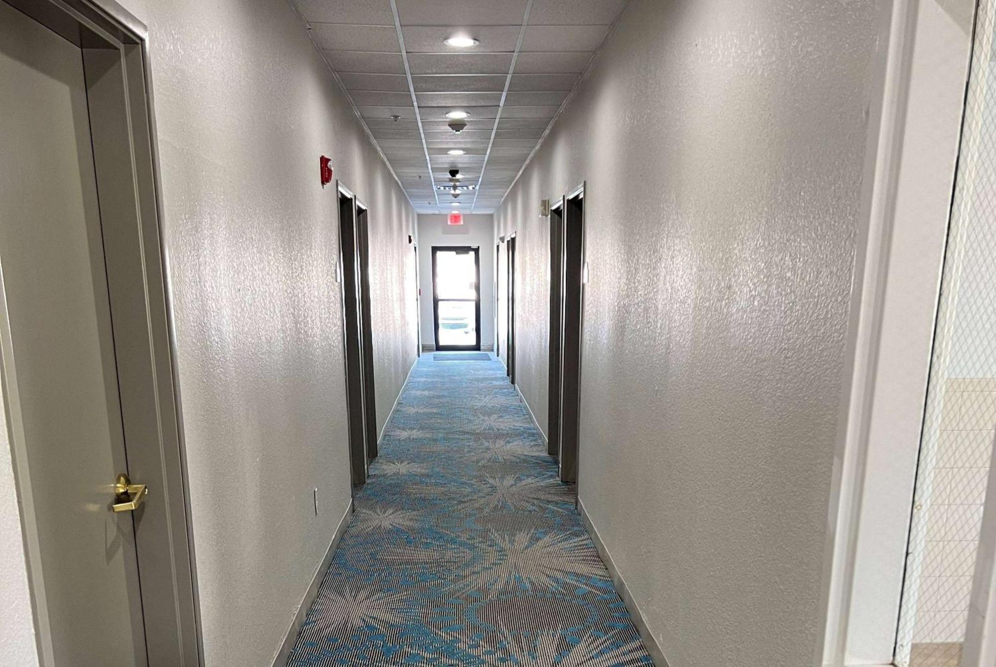 Days Inn By Wyndham Near Kansas Speedway Κάνσας Σίτι Εξωτερικό φωτογραφία