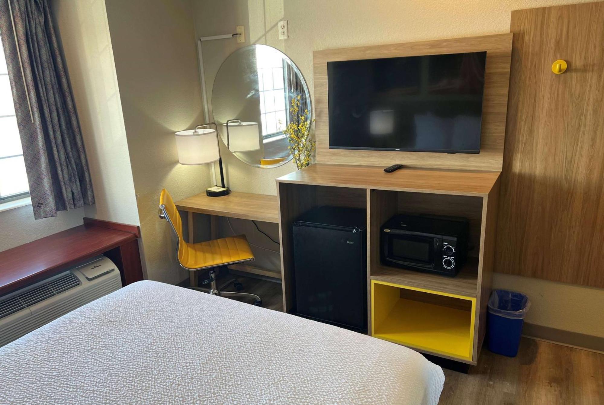 Days Inn By Wyndham Near Kansas Speedway Κάνσας Σίτι Εξωτερικό φωτογραφία